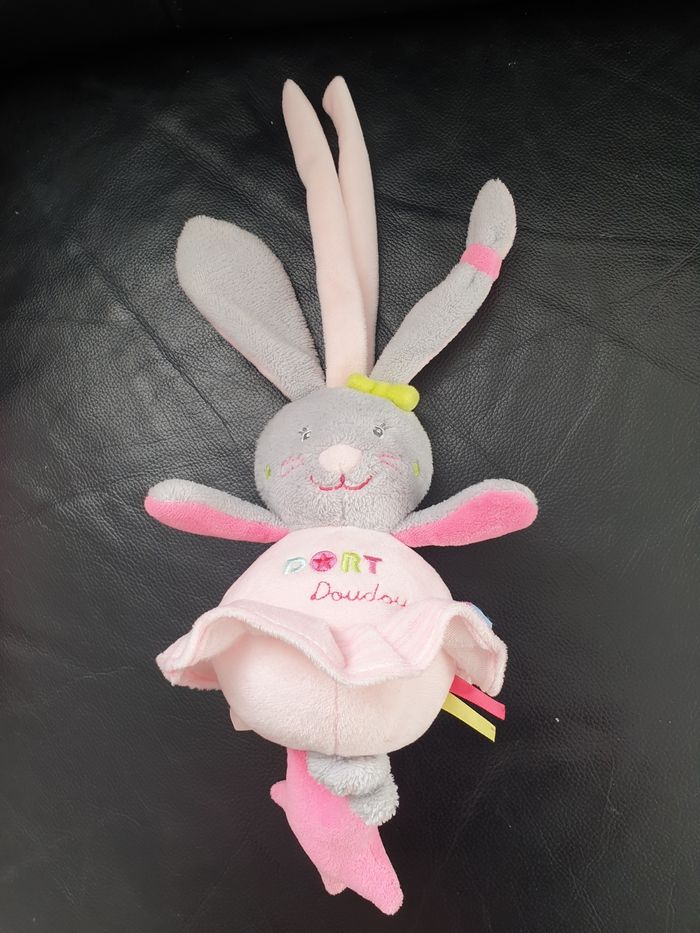 Peluche lapin musicale - photo numéro 3