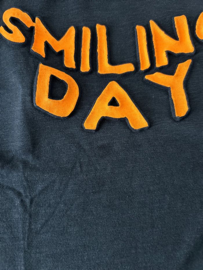 T-shirt smiling day orchestra - photo numéro 3