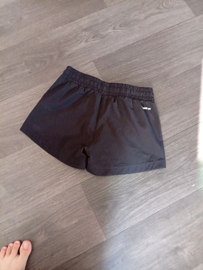 Short adidas - photo numéro 5