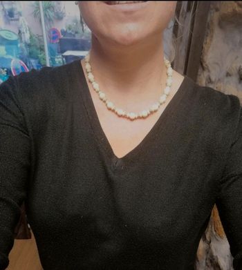 🌺joli Collier vintage blanc et doré 🌺