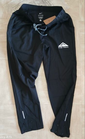 Jogging Nike Trail S