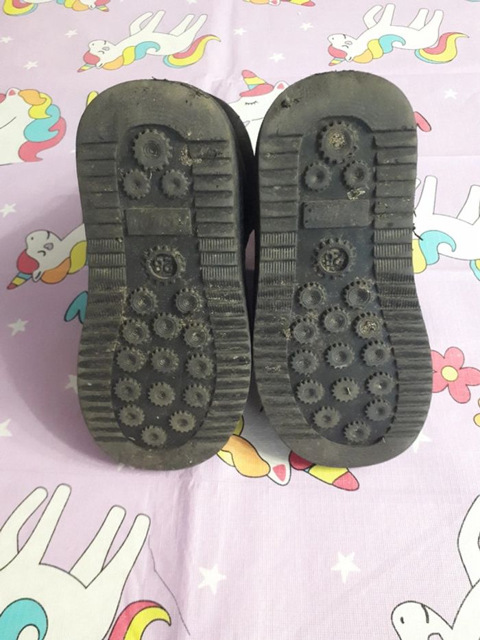 Boots taille 28 - photo numéro 2