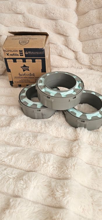 Lot de 3 recharges originales Twist & click Tommee Tippee neufs