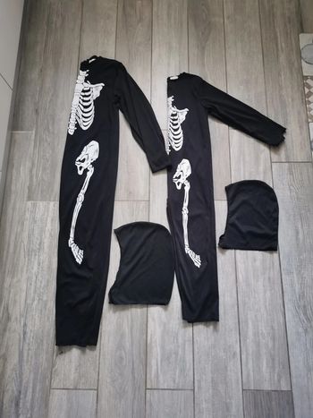 Déguisement squelette lot de 2 combinaisons et bonnets enfant
