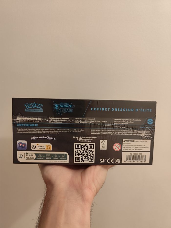 ETB Pokémon - EV10.5 Foudre Noire - Neuve Scellée - photo numéro 4