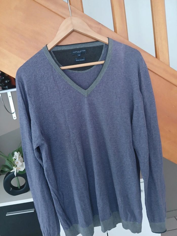 Pull homme Tommy Hilfiger Taille XL🌿🌈 - photo numéro 4