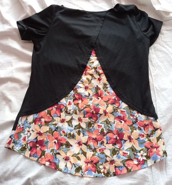 Tee shirt EMERY ROSE taille M - photo numéro 2