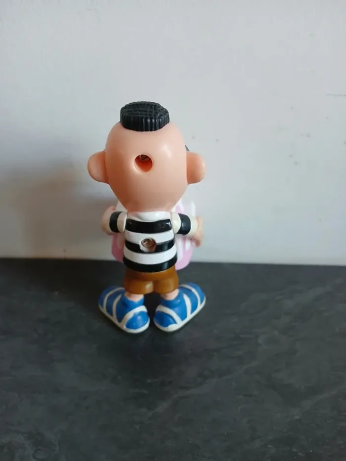 Figurine Manu - photo numéro 2