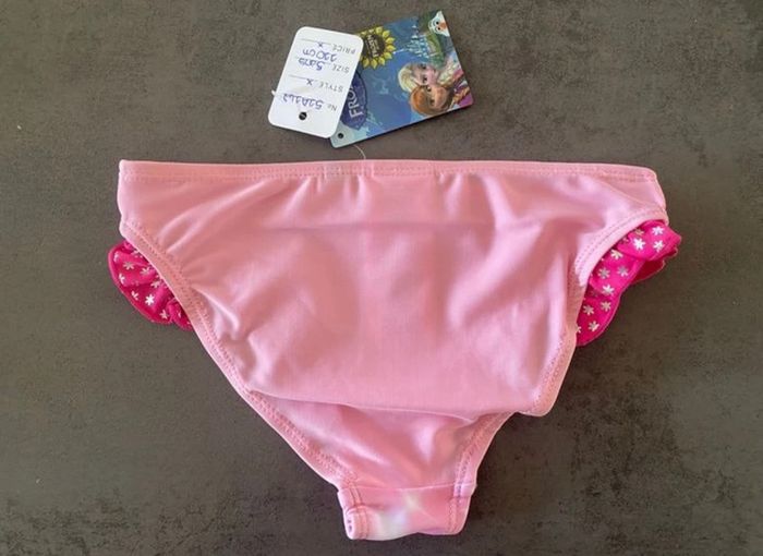Culotte de maillot de bain La Reine des Neiges Disney taille 5 ans/110 cm [51A142] - photo numéro 2