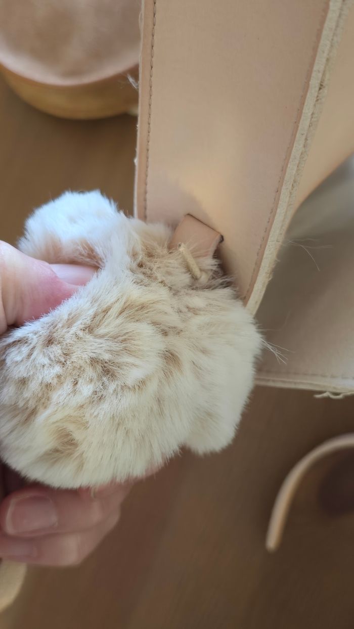 Neufs (non portés) 🥰🤩2 sacs a mains bandoulière pour jeune fille 🥰🤩 - photo numéro 8