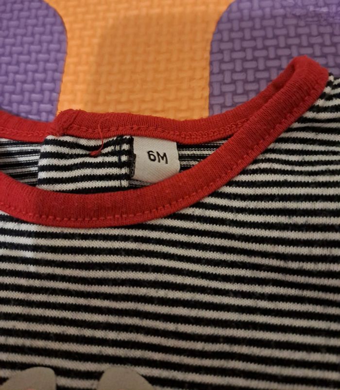 T-shirt manches longues rayures noir blanc chats, taille 6 mois (68 cm) - photo numéro 3