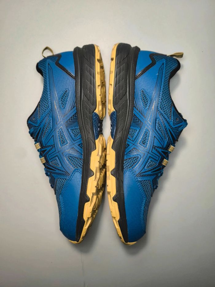 Baskets Asics gel venture 8 portées une fois neuves avec boîte pointure 44 - photo numéro 4