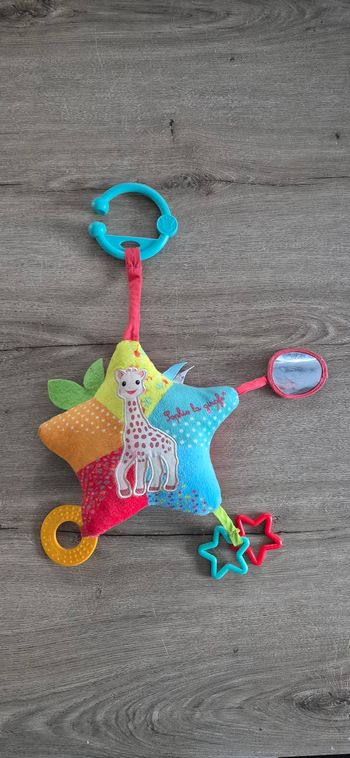 Jouet d'activités star Sophie la girafe