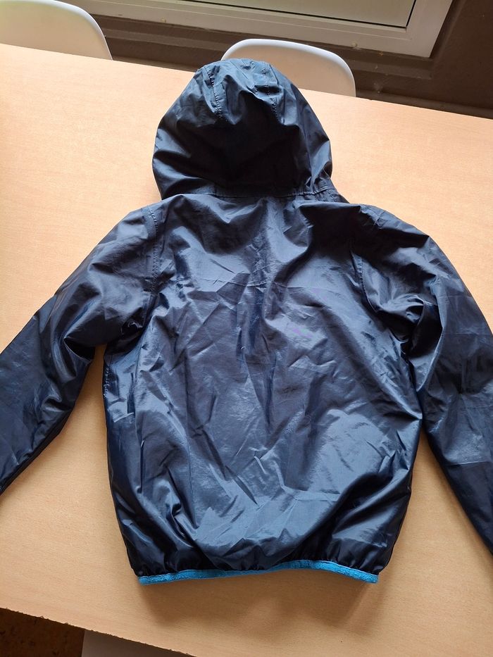 Blouson imperméable Decathlon 8/9 ans - photo numéro 2