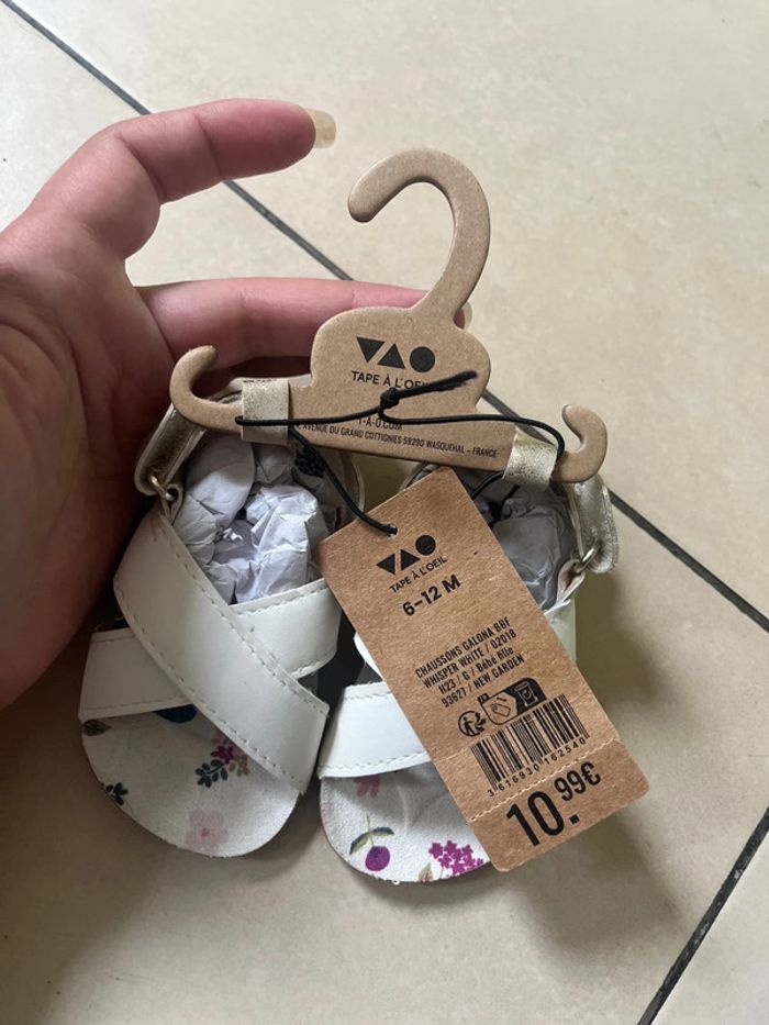 Sandales bébé blanches tape à l’œil - photo numéro 4