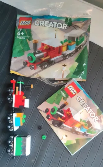 Lego creator le train des fêtes 30584 polybag