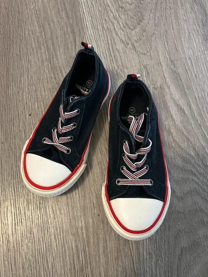 Sneakers basket chaussure 26 légère
