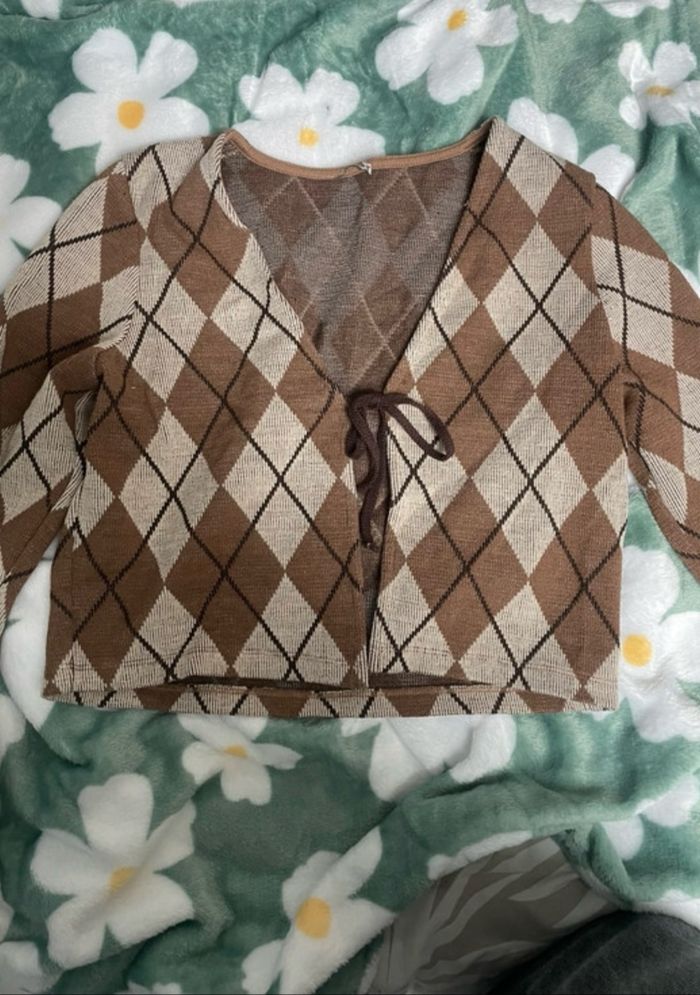 Lot de pull et gilet - photo numéro 2