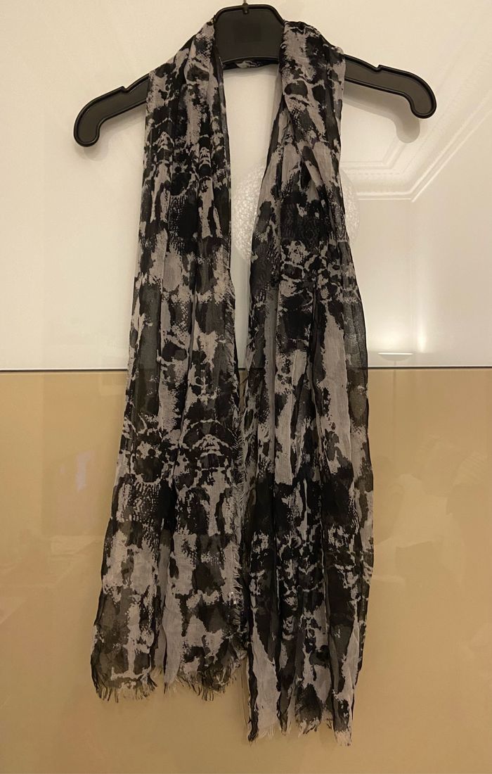 Echarpe femme 77x180 cm