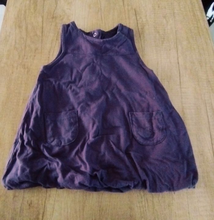 Robe sans manches fille violet taille 3 mois