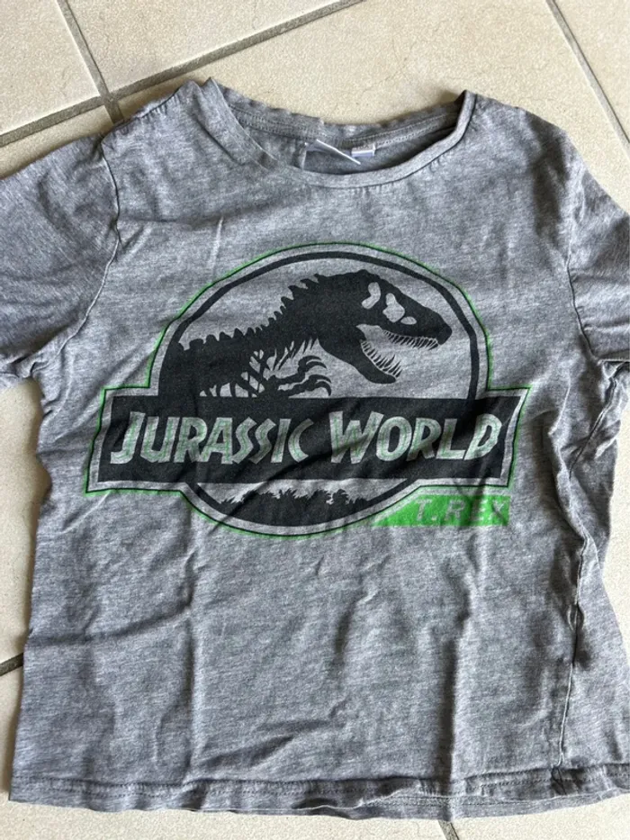 T-shirt enfant Jurassic World - photo numéro 3