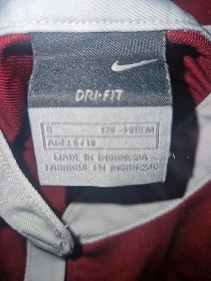 Polo nike 8 ans - photo numéro 7