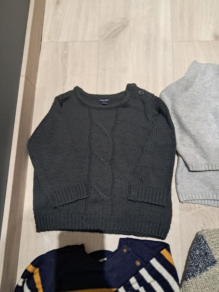 Lot de pulls et pulls de noël neuf et tbe 18mois garçon - photo numéro 10