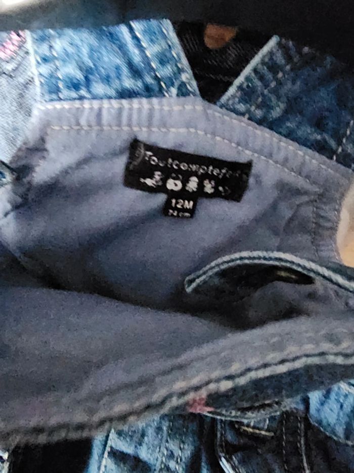 Robe en jeans fille 12 mois - tout compte fait - très bon état - photo numéro 3