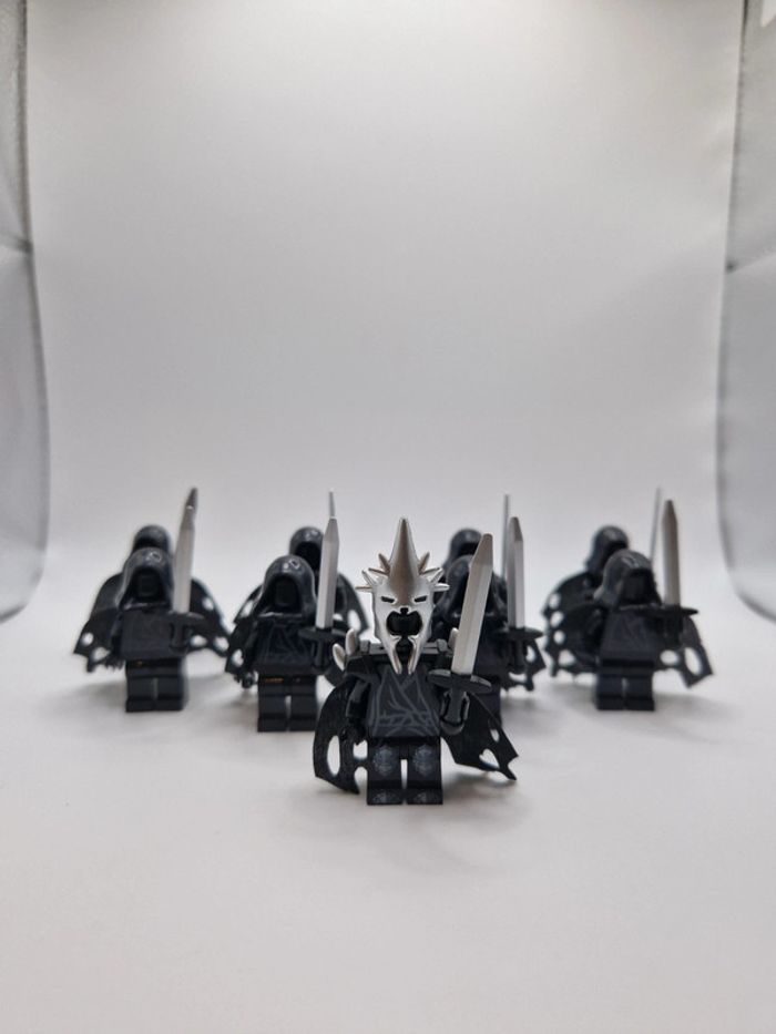 Figurines type lego Roi D'angmar et 8 Nazguls seigneur des anneaux