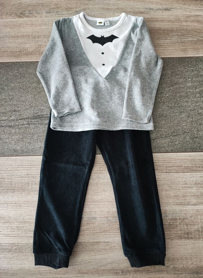 Pyjama Batman