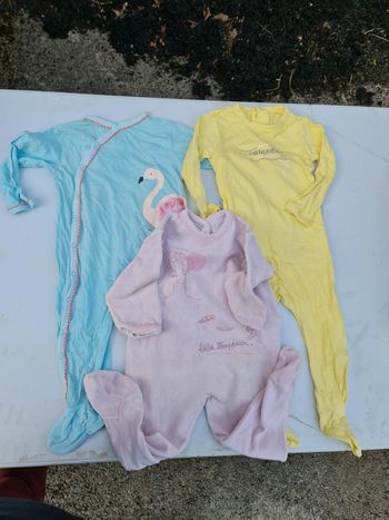 Lot pyjamas 12 mois fille