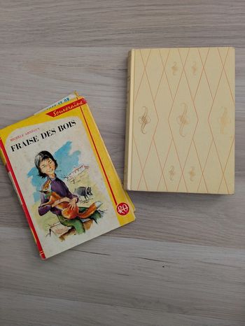 Fraise des Bois Rouge et or