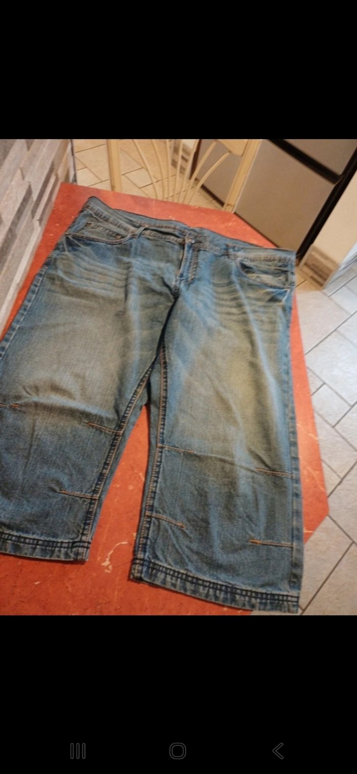 Bermuda homme taille 48