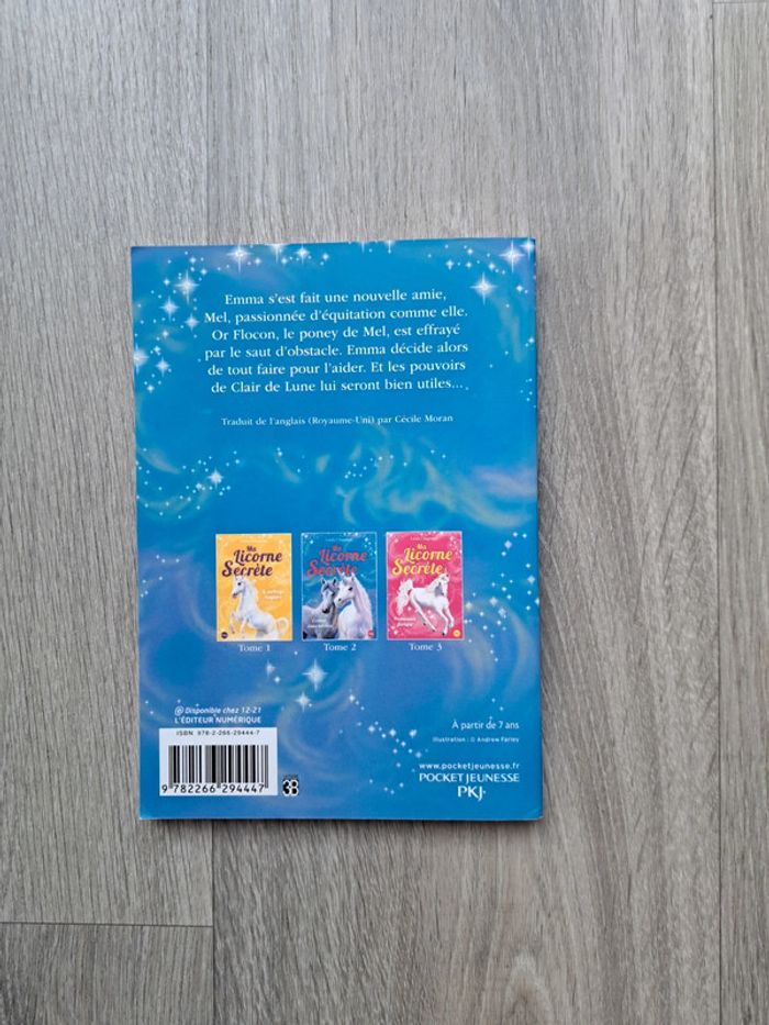 Livre Ma licorne secrète - photo numéro 2