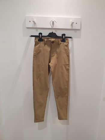 Pantalon Chino matière stretch camel Taille 8 ans