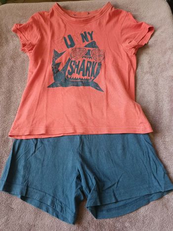 Pyjama short - Taille 6 ans.  