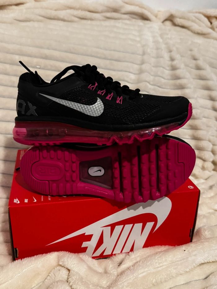 Nike air Max 2013 black pink - photo numéro 2