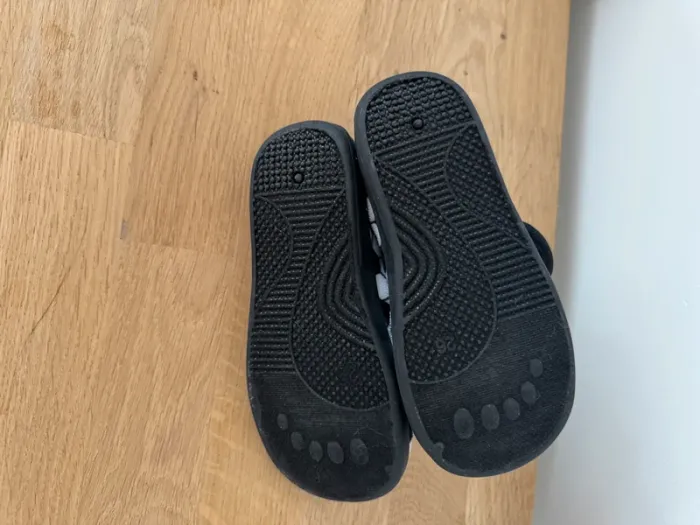 Chaussons foot  26 - photo numéro 2
