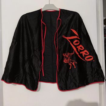 🌺 Cappe déguisement zorro