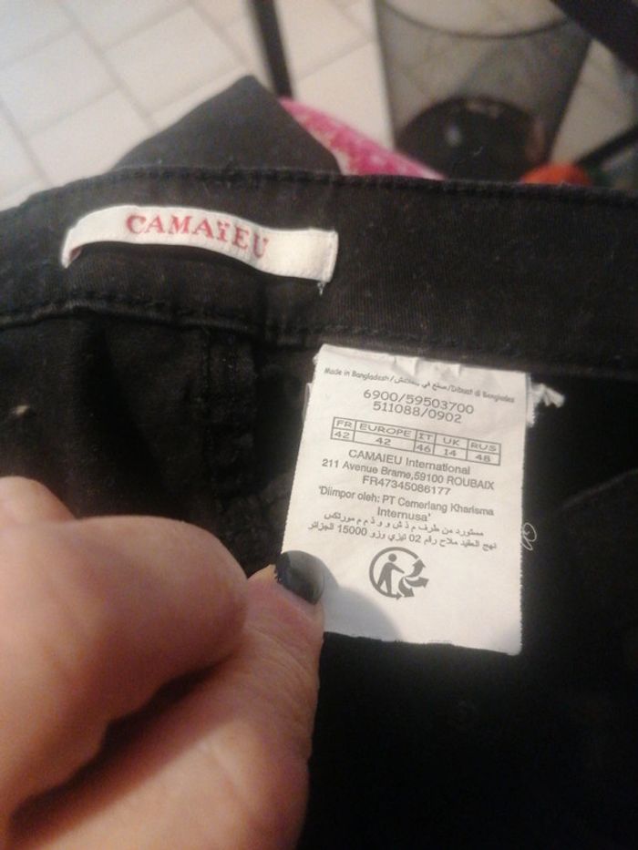 Jeans taille 42 - photo numéro 3