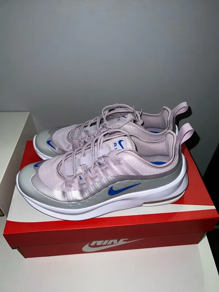 Basket Nike Air Max taille 38.5 femme - photo numéro 6