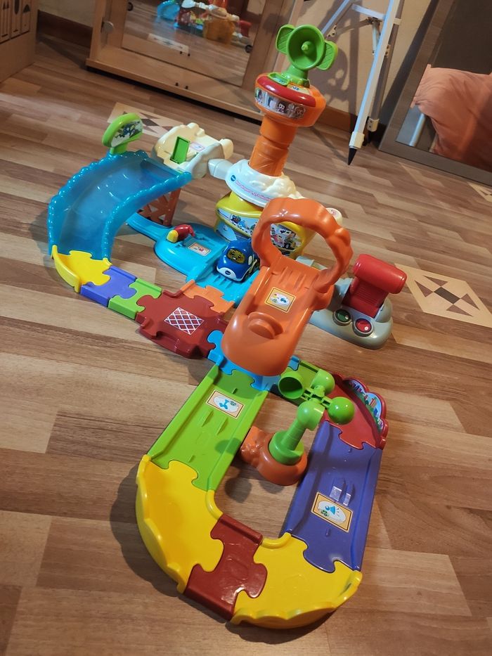 Aéroport tut tut bolide - photo numéro 3