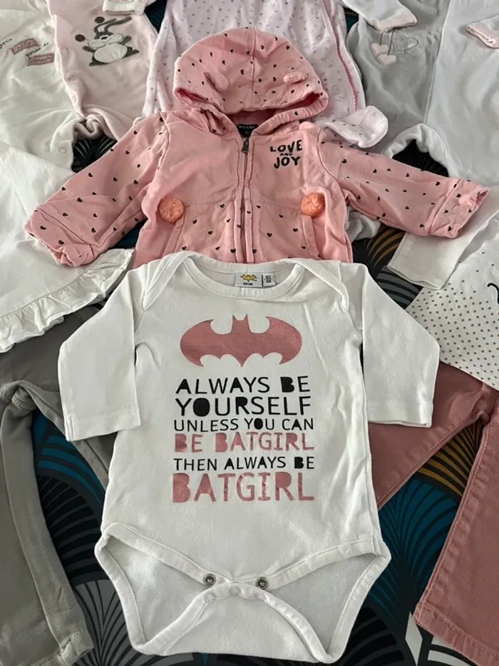 Lot 🌷 bébé fille 🌷 6 mois - photo numéro 3