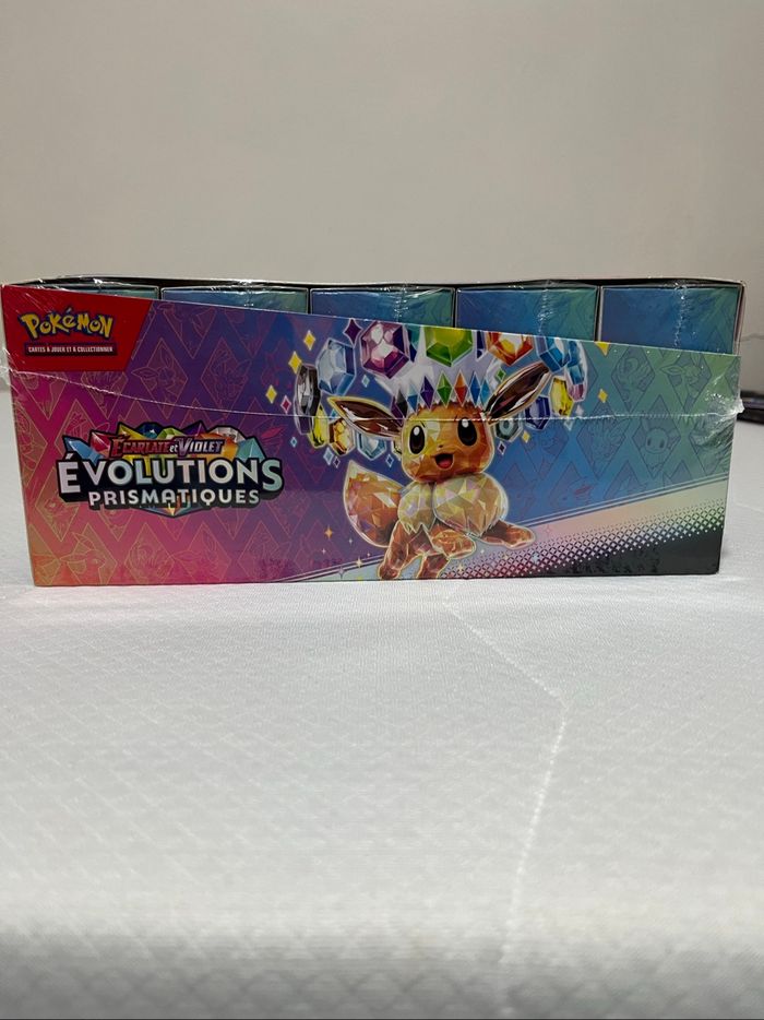 Pokemon Display Bundle 8.5 Évolution Prismatique - photo numéro 4