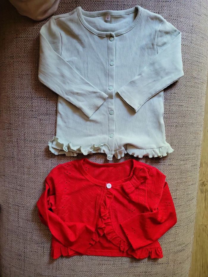 Lot 2 gilets sans marque