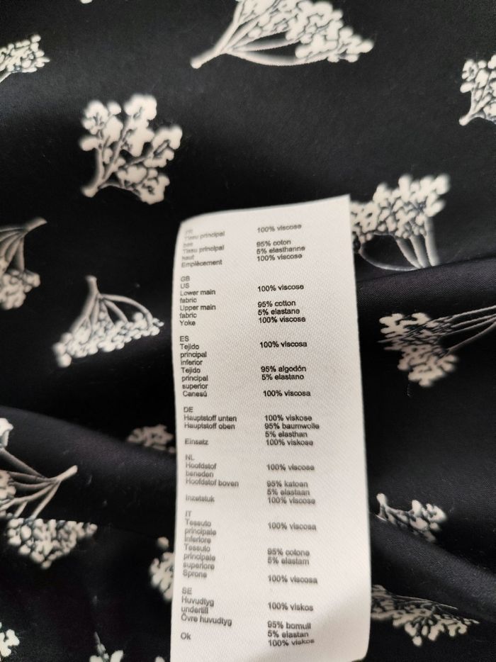 Robe Maje neuve taille 1 noire et blanche toutes saisons de - photo numéro 10