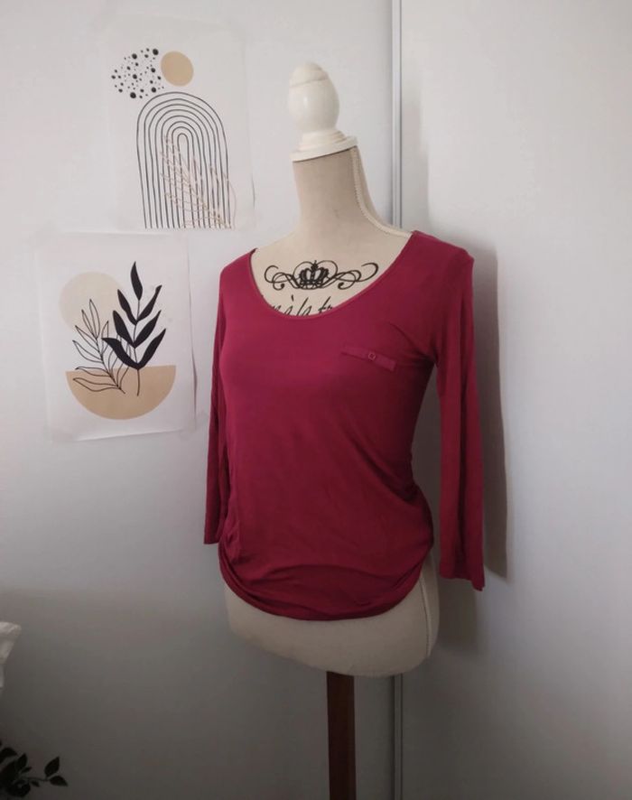 -50% jusqu'à ce soir 🌸Haut etam rouge manches ¾ a 2€🌸