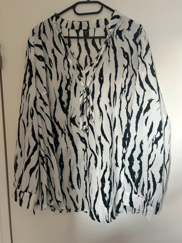 Blouse à manches longue taille 2XL