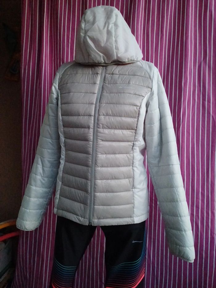 Doudoune Quechua - photo numéro 3