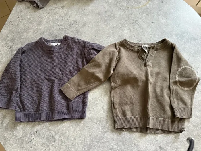 Lot de pulls et gilets - photo numéro 4